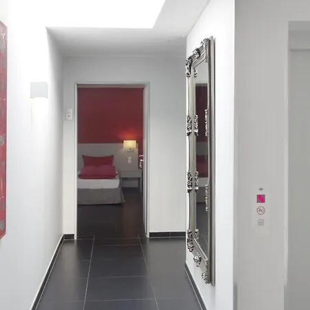 Zur Post Hotel 3*