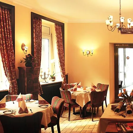 Hotel Zur Post Treviri